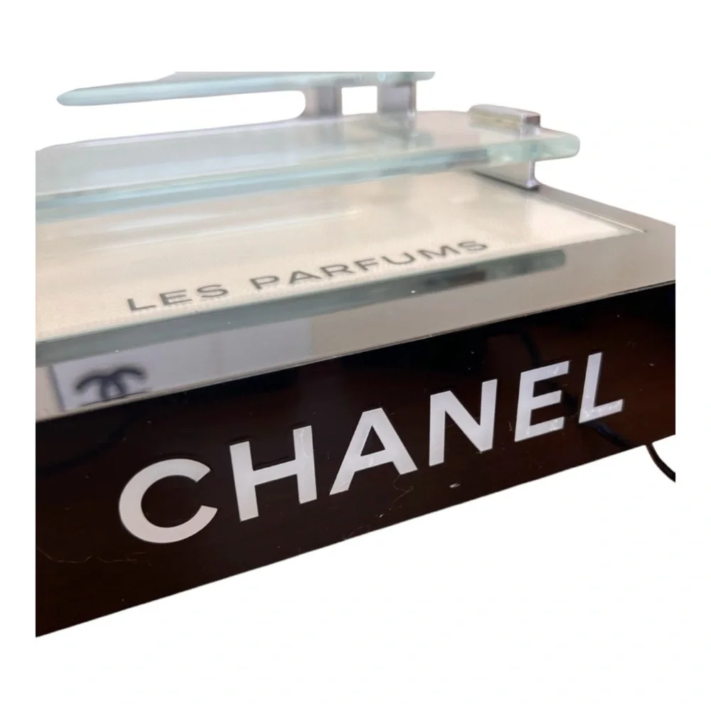 Authentic Rare CHANEL CRÉATIONS DES PARFUMS Lighted Acrylic Store Display Stand